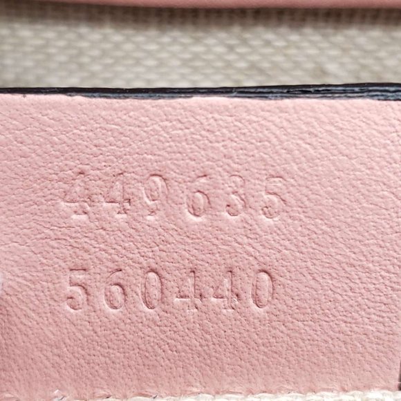 Authentic Gucci Emily Medium Leather Shoulder Bag - Picture 12 of 15